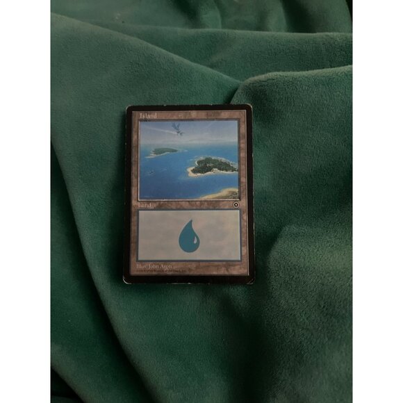 SALE 💸 MTG island - single card - Picture 1 of 2